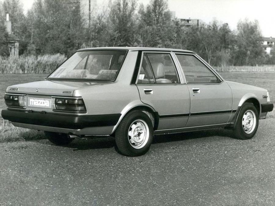  Mazda 323 Sedan 1980 года  (фото 3 из 3)